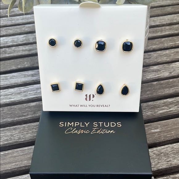 Bomb Party Jewelry - Bomb Party Simply Studs Classic Edition Black Onyx